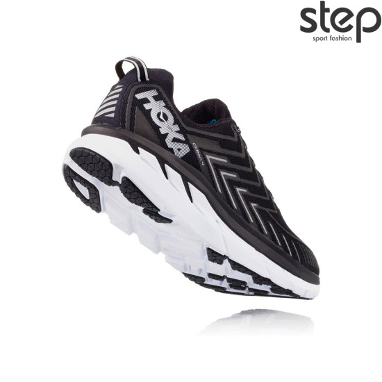 Hoka Road clifton 4